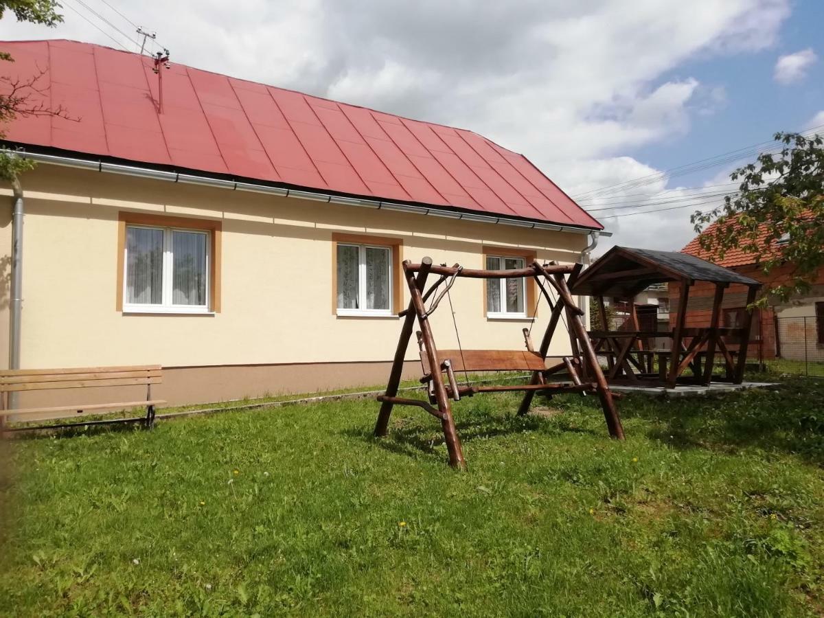 Apartmanovy Dom Maria Banská Štiavnica エクステリア 写真