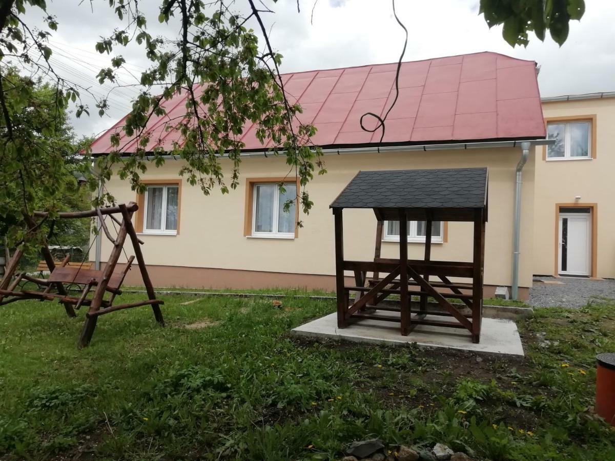 Apartmanovy Dom Maria Banská Štiavnica エクステリア 写真